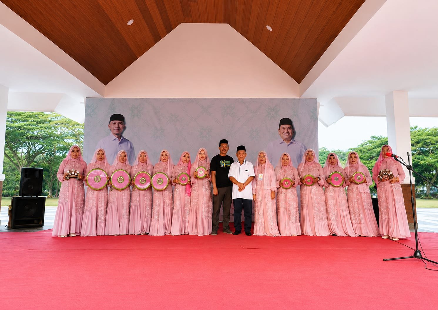 Tim Qasidah Al Hasanah Tampil Mewakili Kecamatan Muncang pada Festival Qasidah Kabupaten Lebak 2026