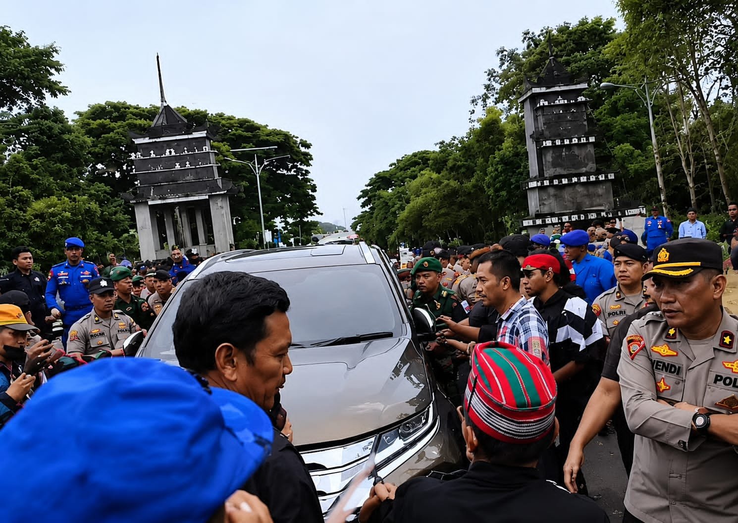 Kedatangan UAS di Kutai Barat Diwarnai Penghadangan Massa